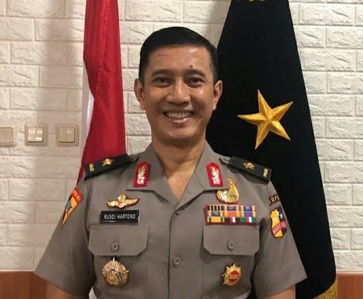 Foto KaPolres Sitaro — AKBP Dwi Asmoro